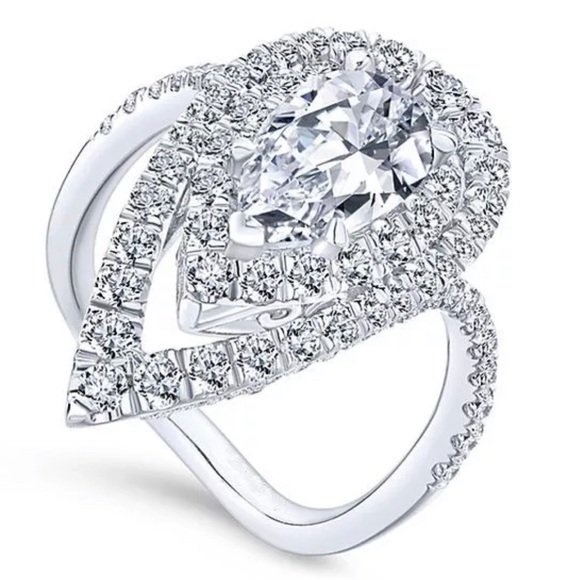 ✨SOLD OUT✨Massive Pear Shaped Stunner✨ - Picture 3 of 8